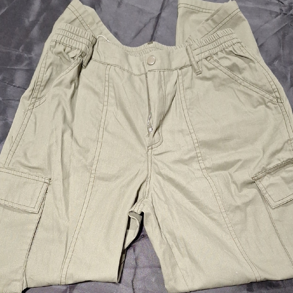 Womens Olive Cargo Pants